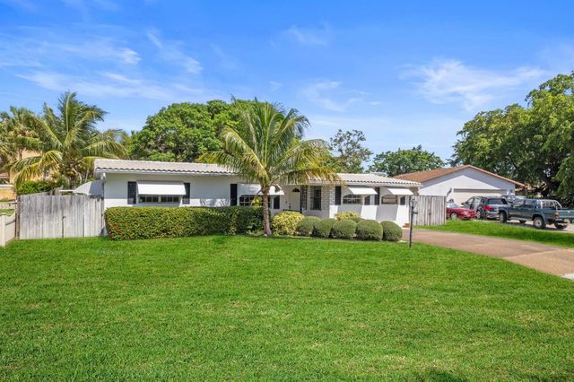 2175 NW 3rd Court, Boca Raton, FL 33431
