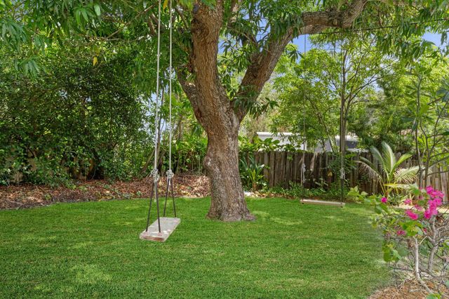 2175 NW 3rd Court, Boca Raton, FL 33431