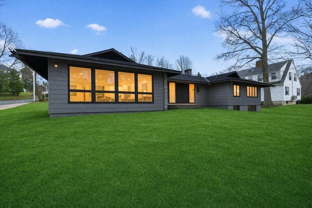 312 Adams St, Quincy, MA 02169