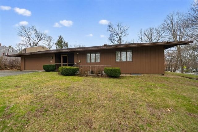 312 Adams St, Quincy, MA 02169