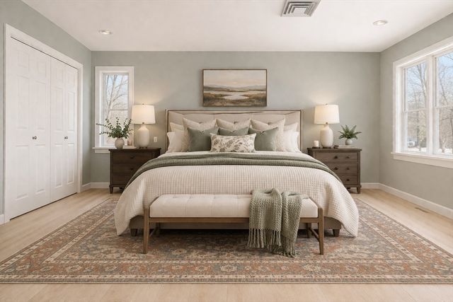 312 Adams St, Quincy, MA 02169