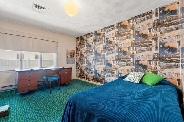 312 Adams St, Quincy, MA 02169