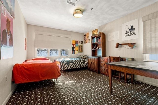 312 Adams St, Quincy, MA 02169