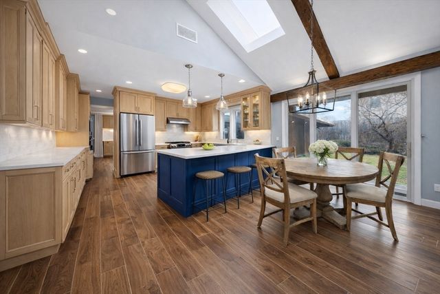 312 Adams St, Quincy, MA 02169