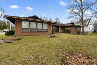 312 Adams St, Quincy, MA 02169