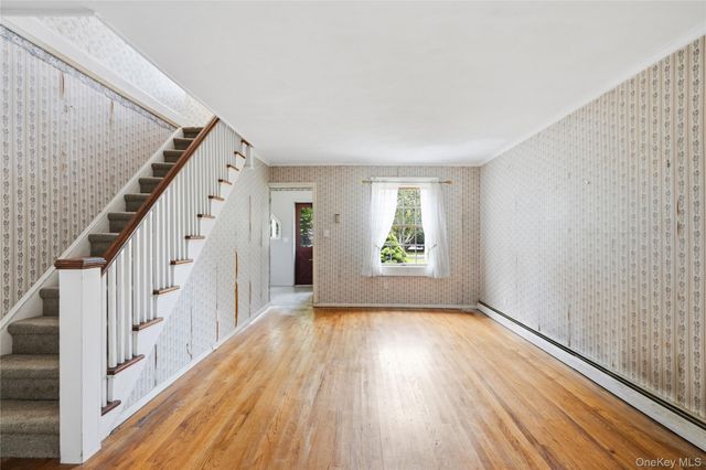 4 Russett Lane, Great River, NY 11739