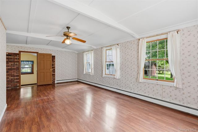 4 Russett Lane, Great River, NY 11739