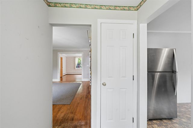 4 Russett Lane, Great River, NY 11739