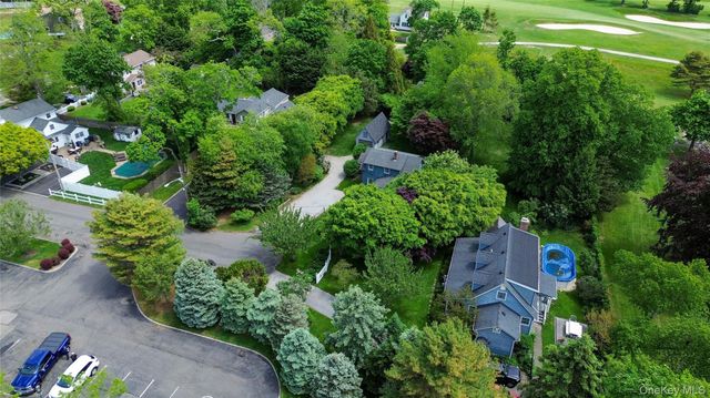 4 Russett Lane, Great River, NY 11739