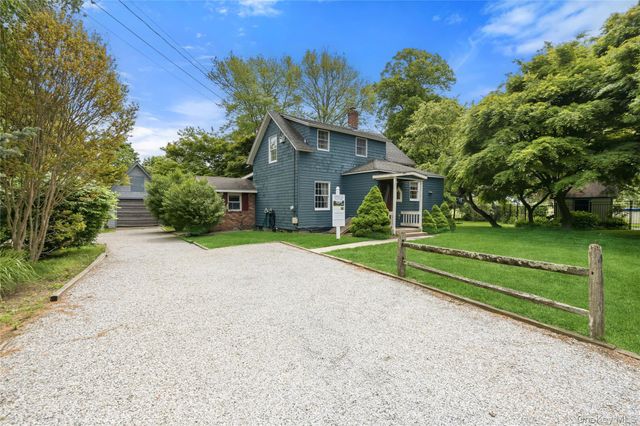 4 Russett Lane, Great River, NY 11739