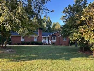 3513 Wood Village Drive, Trinity, NC 27370