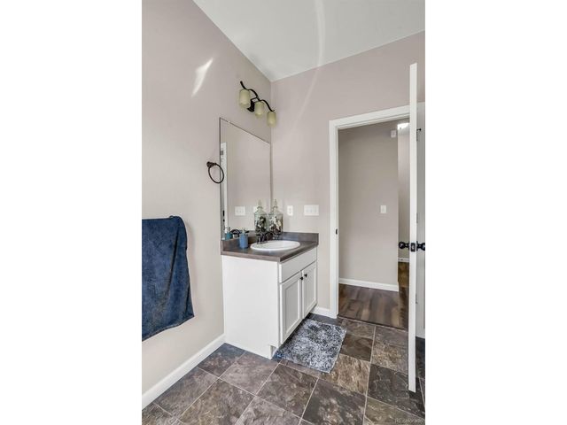 2303 Coyote Creek Dr, Fort Lupton, CO 80621