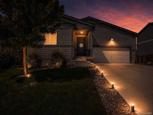 2303 Coyote Creek Dr, Fort Lupton, CO 80621