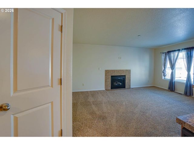3355 Nw 47TH Dr, Camas, WA 98607