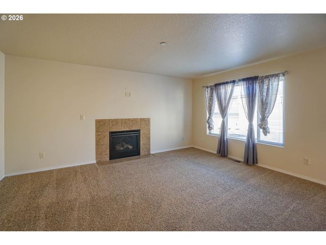 3355 Nw 47TH Dr, Camas, WA 98607