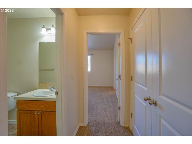 3355 Nw 47TH Dr, Camas, WA 98607