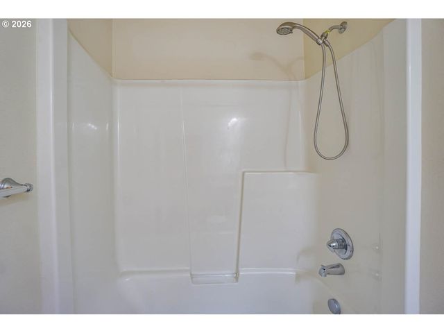 3355 Nw 47TH Dr, Camas, WA 98607
