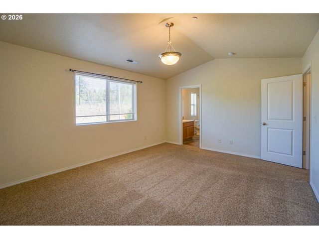 3355 Nw 47TH Dr, Camas, WA 98607