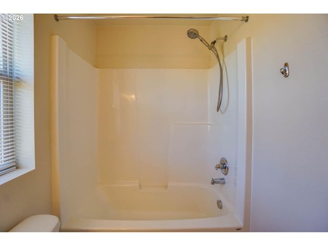 3355 Nw 47TH Dr, Camas, WA 98607