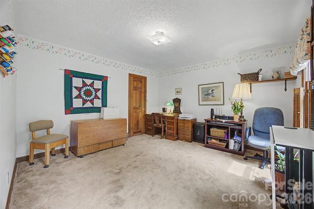 402 S Providence Road, Waxhaw, NC 28173