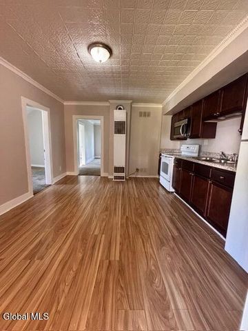 80 14th Street, Troy, NY 12180