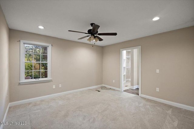 809 Oakwood Drive, Clinton, MS 39056