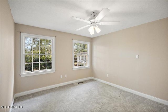 809 Oakwood Drive, Clinton, MS 39056