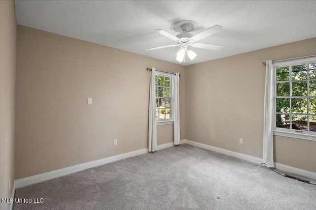 809 Oakwood Drive, Clinton, MS 39056