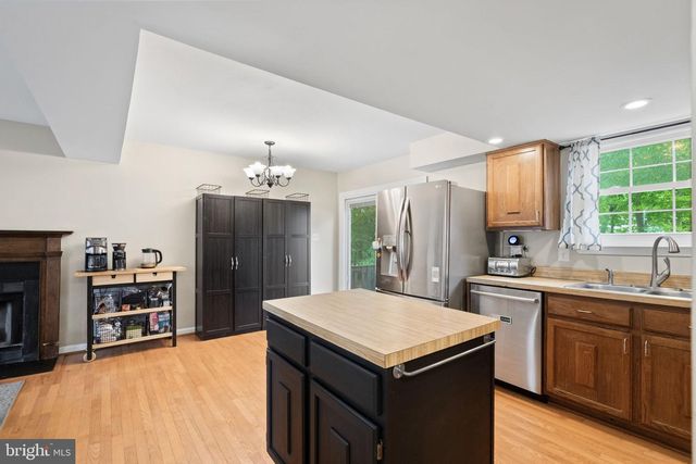 13351 PELICAN RD, Woodbridge, VA 22193