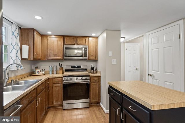 13351 PELICAN RD, Woodbridge, VA 22193