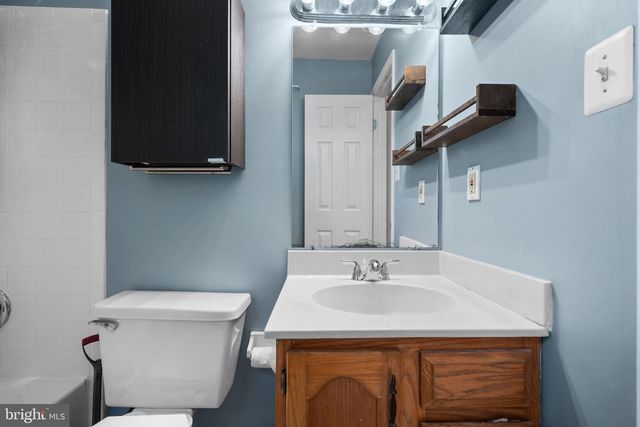 13351 PELICAN RD, Woodbridge, VA 22193