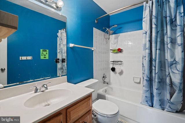 13351 PELICAN RD, Woodbridge, VA 22193
