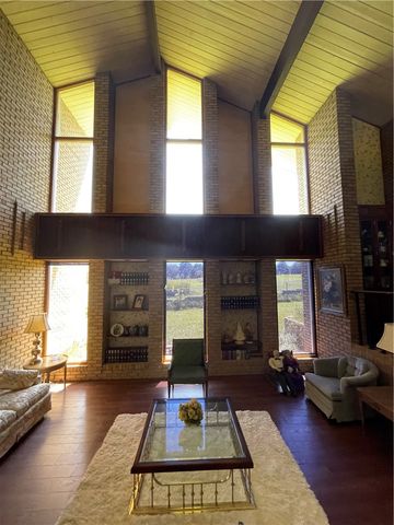 935 County Road 3456, Clarksville, AR 72830