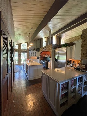 935 County Road 3456, Clarksville, AR 72830