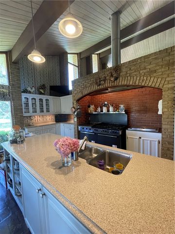 935 County Road 3456, Clarksville, AR 72830