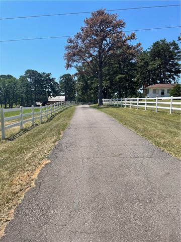 935 County Road 3456, Clarksville, AR 72830