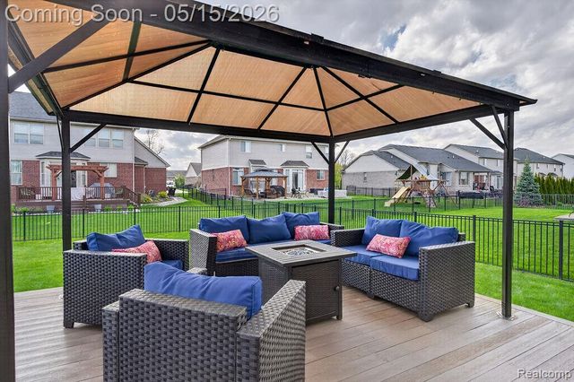 49281 Percheron Drive, Macomb Township, MI 48042