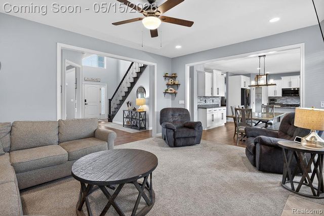 49281 Percheron Drive, Macomb Township, MI 48042