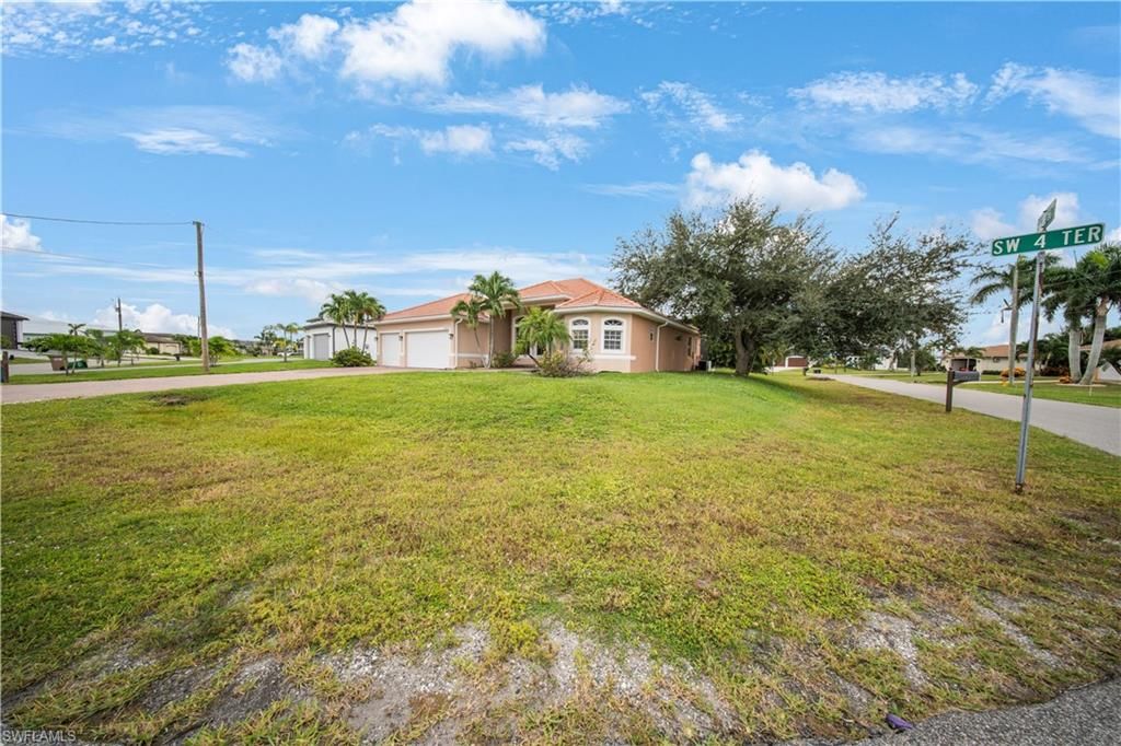 Image 2 of property listing at Address unavailable.