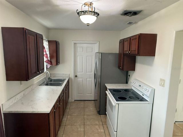 722 MERCADO AVENUE, Orlando, FL 32807