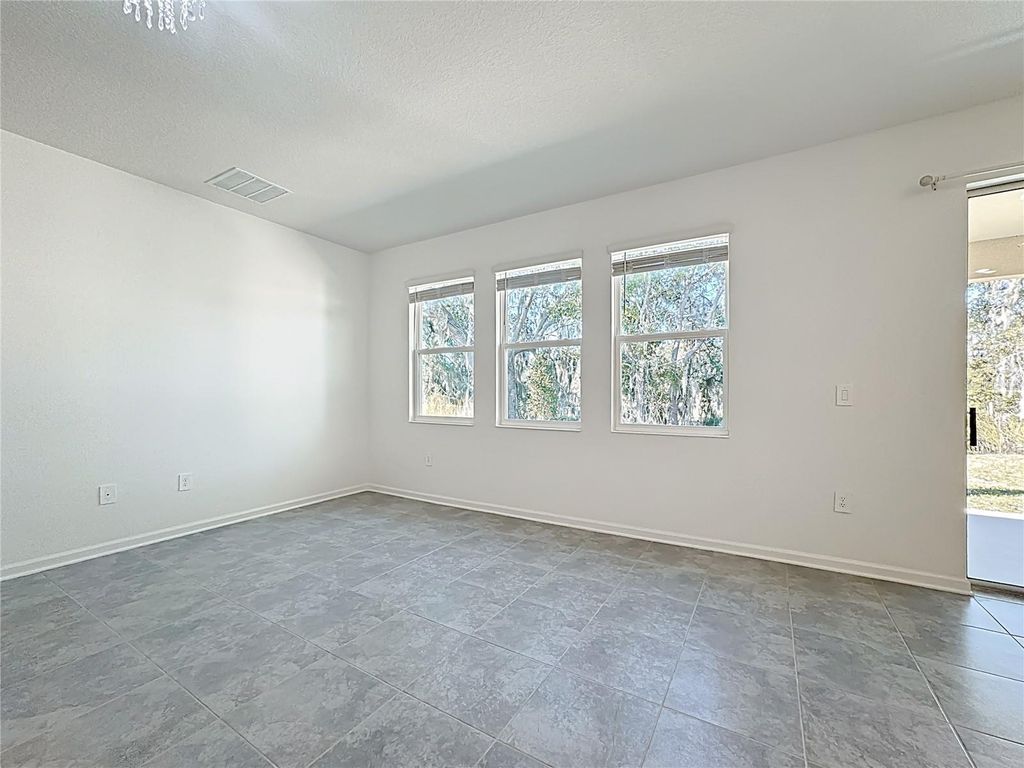 Image 14 of property listing at 4355 PEBBLES THROW DRIVE, Kissimmee, FL 34746