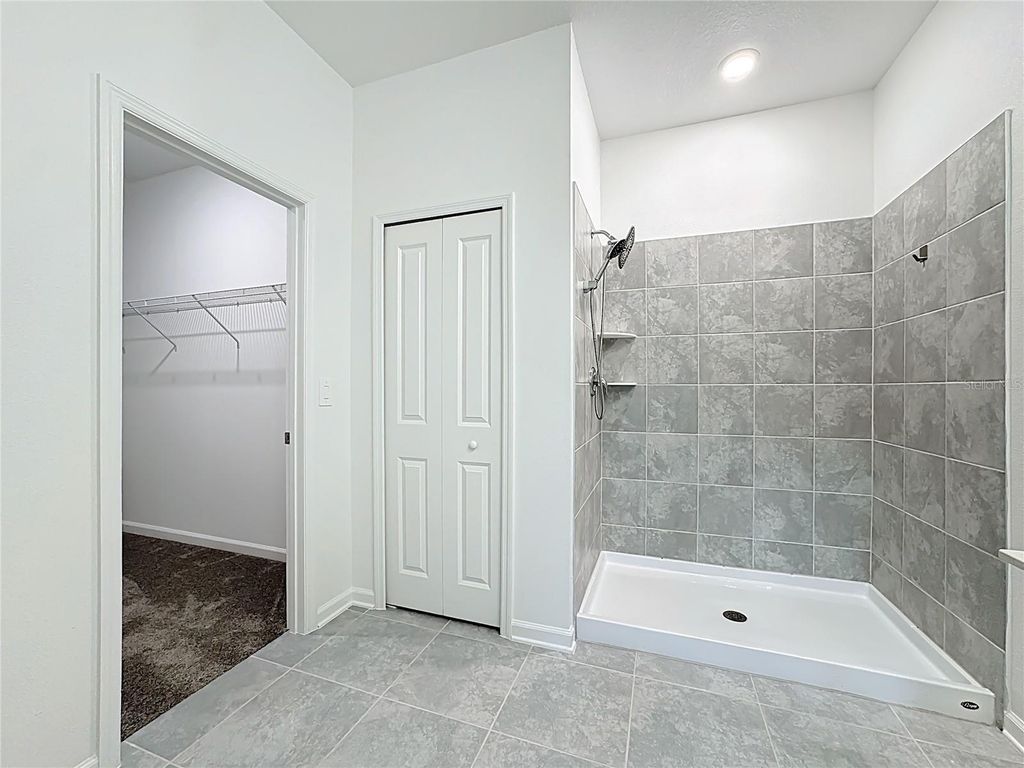 Image 27 of property listing at 4355 PEBBLES THROW DRIVE, Kissimmee, FL 34746