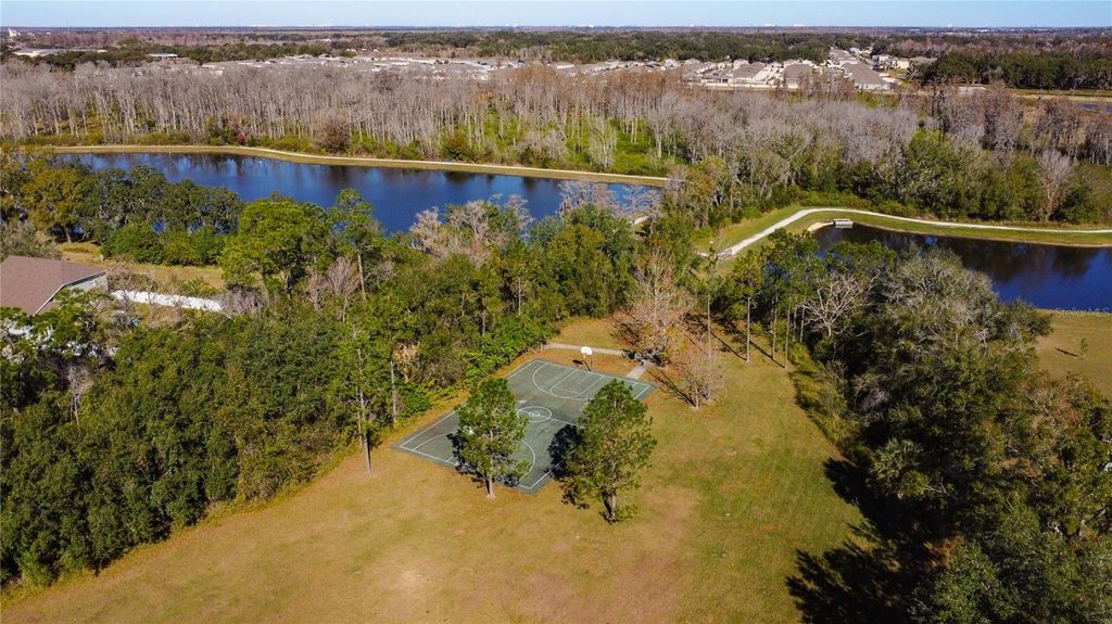 Image 42 of property listing at 4355 PEBBLES THROW DRIVE, Kissimmee, FL 34746