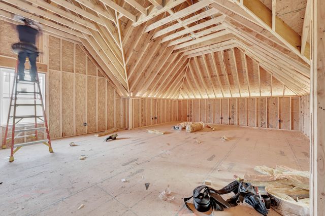 222 Low Plains Ln, Clarksville, TN 37043