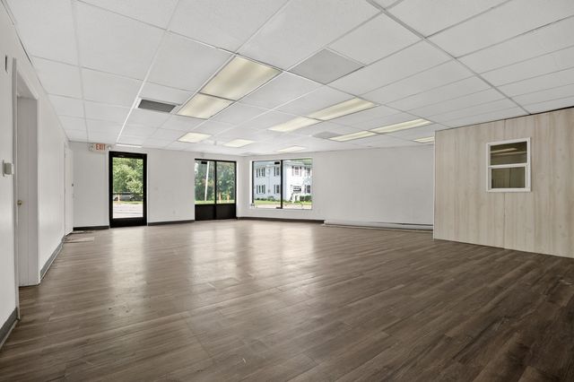 3040 Portage Street, Kalamazoo, MI 49001