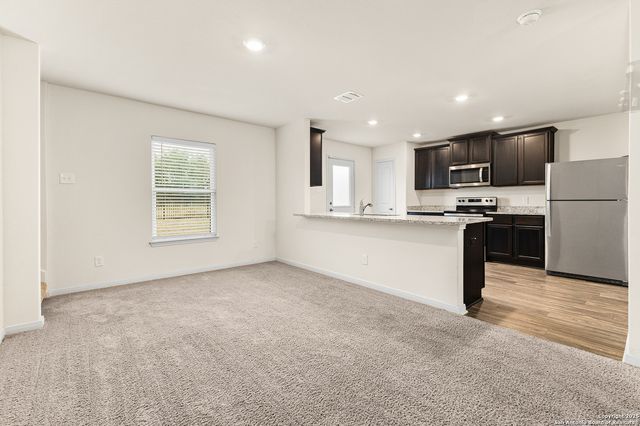 7219 aaron jordan, San Antonio, TX 78252