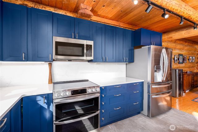 193 Snowberry Lane, Sequim, WA 98382