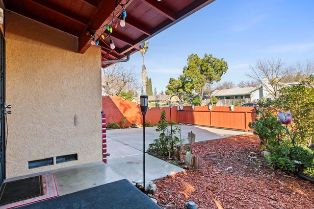 2644 San Ignacio Ave, Modesto, CA 95354