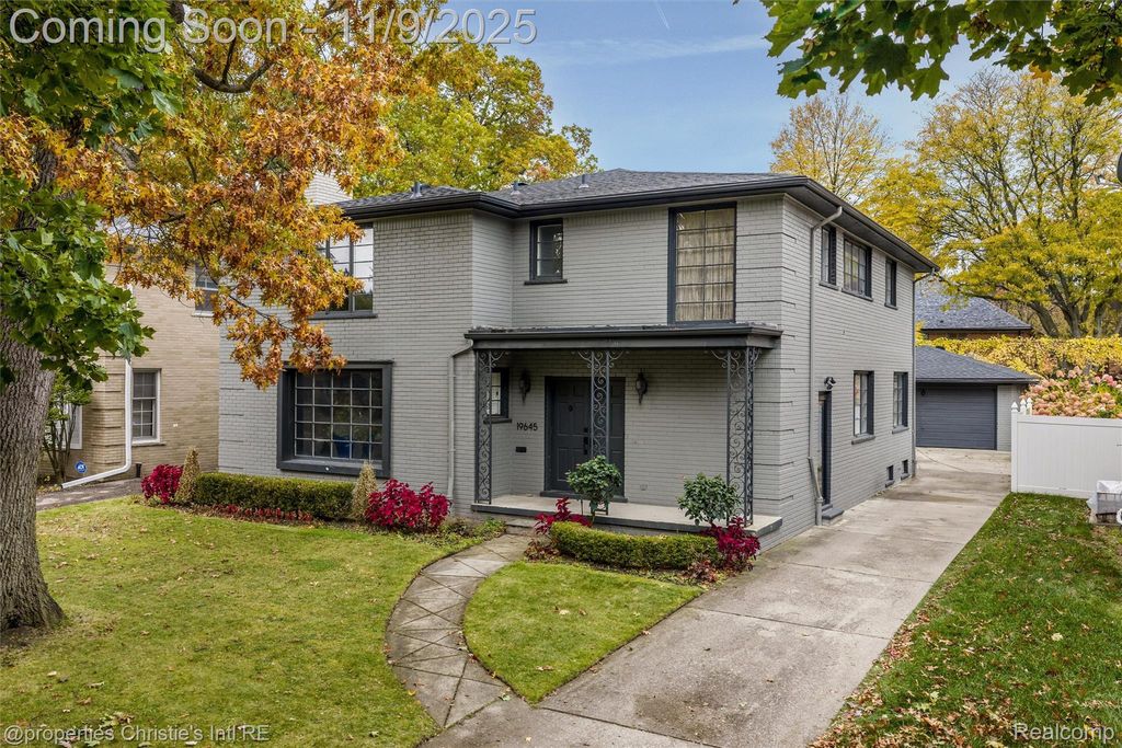 19645 Renfrew Road, Detroit, MI 48221