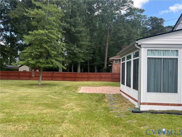 1937 Windsor Rd, Petersburg, VA 23805